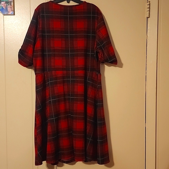 NY Collection Red and Black A-Line Puff Sleeve Dress Size 2X - Picture 3 of 3